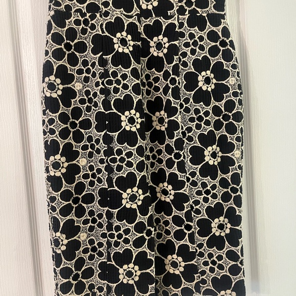 Lafayette148 Embroidered Floral Print Dress Blue w/Pockets  Size 6 - Picture 8 of 9